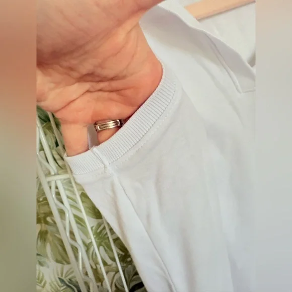 Lilly Pulitzer Classic Resort White and Pink Polo Tank - Picture 5 of 6